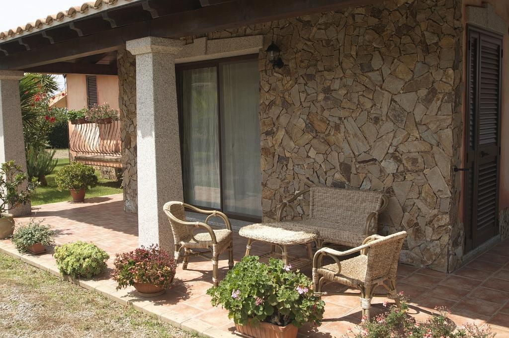 Villetta Bouganvillea SantʼAnna Arresi Exterior foto